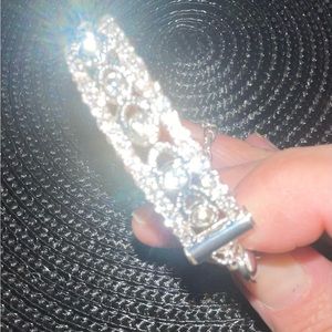 SILVER WITH CRYSTALS STRETCH BANGLE BRACELET